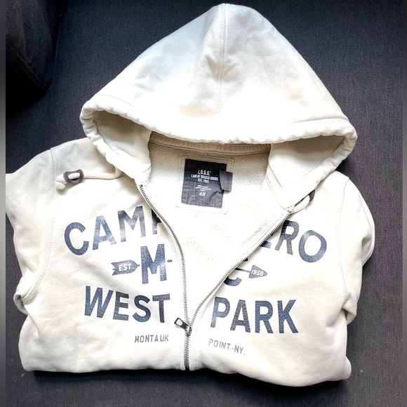 VGUC Men’s full zip hoodie - Picture 1 of 6